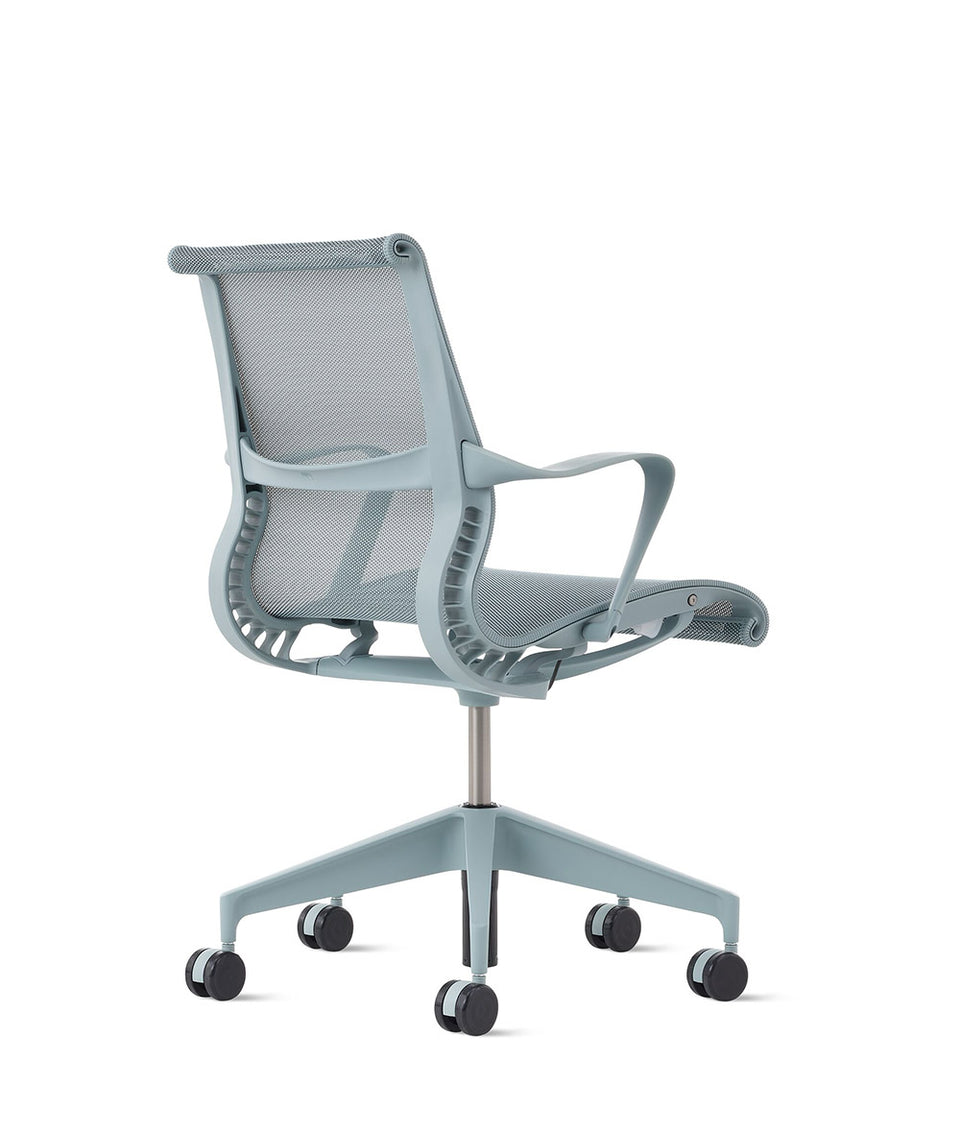 Setu Stuhl Fixierte Armlehnen