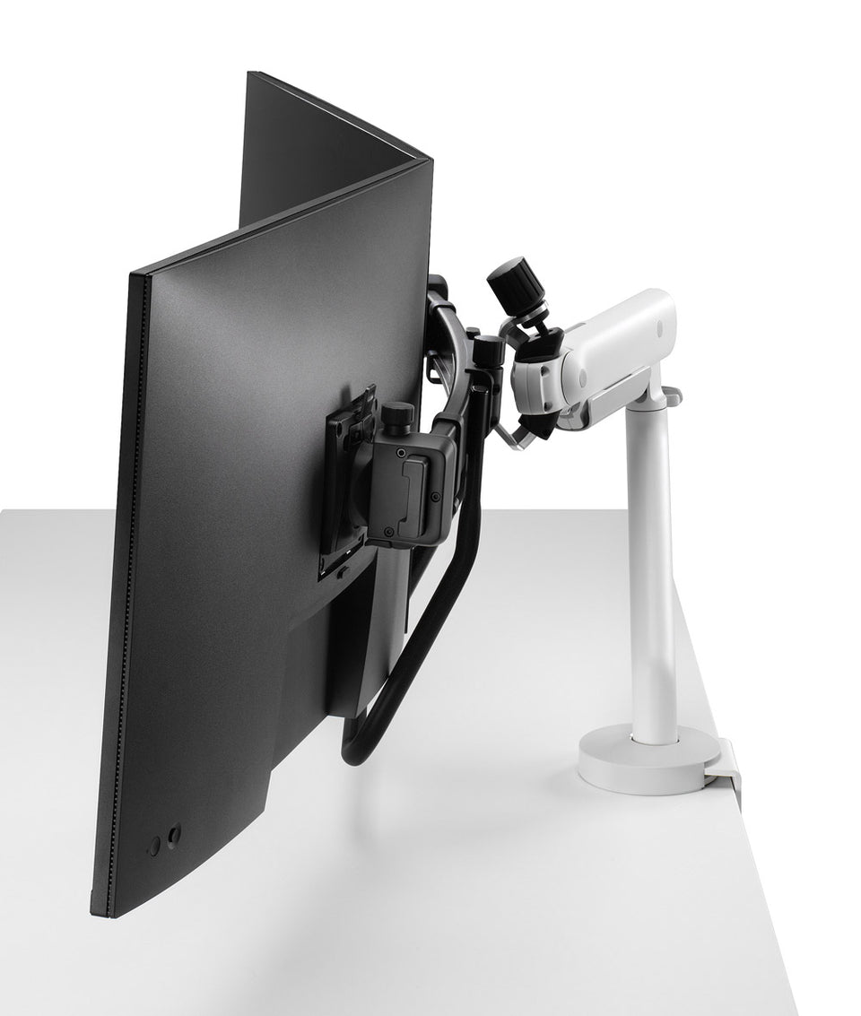 Flo X – Großformatiger Dual Monitorarm