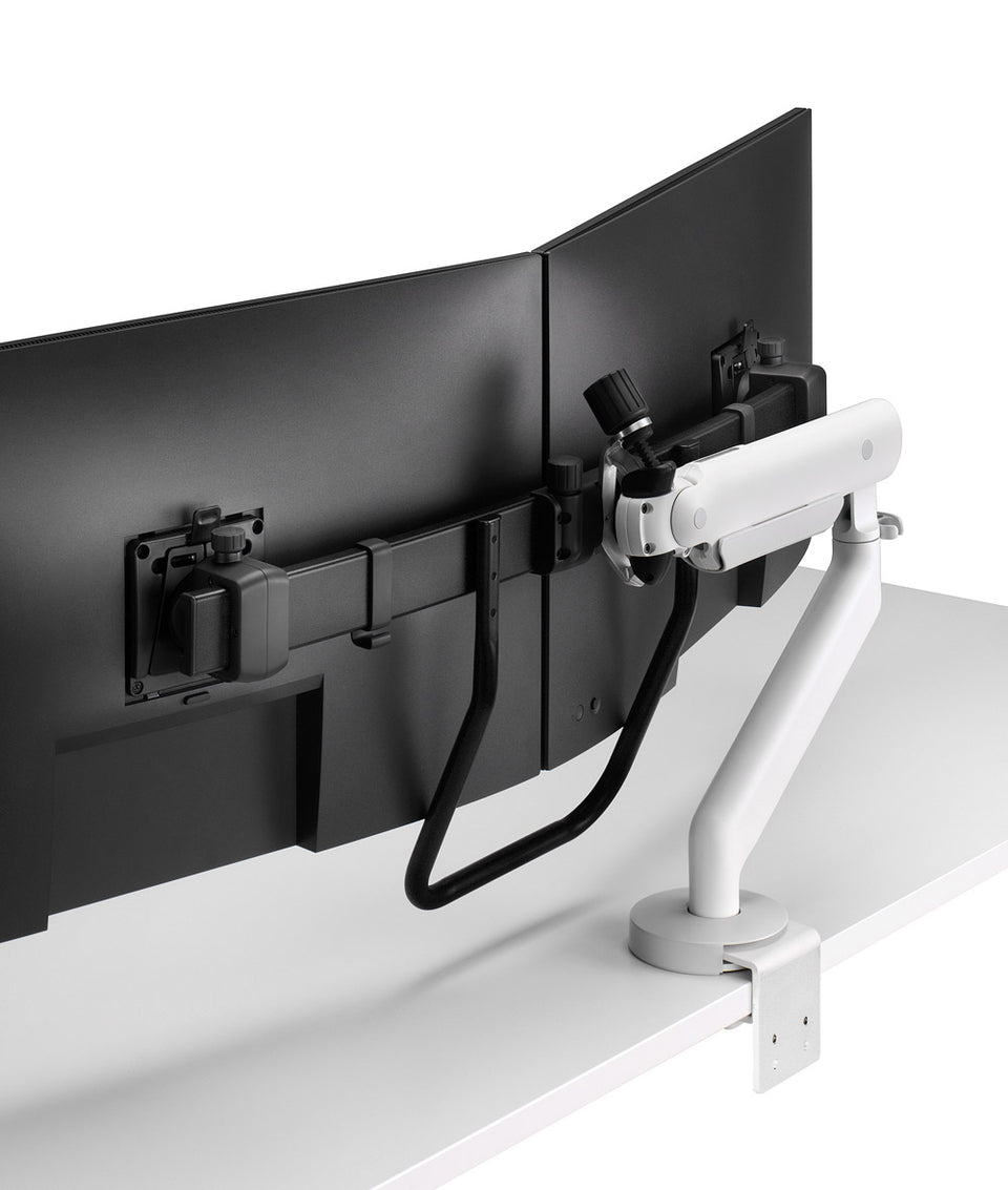 Flo X – Großformatiger Dual Monitorarm