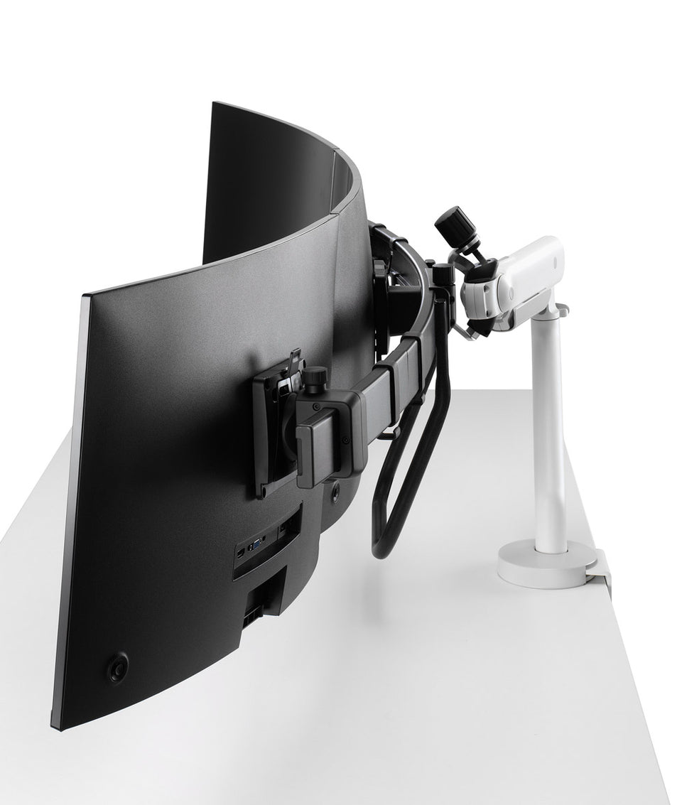 Flo X – Großformatiger Triple Monitorarm