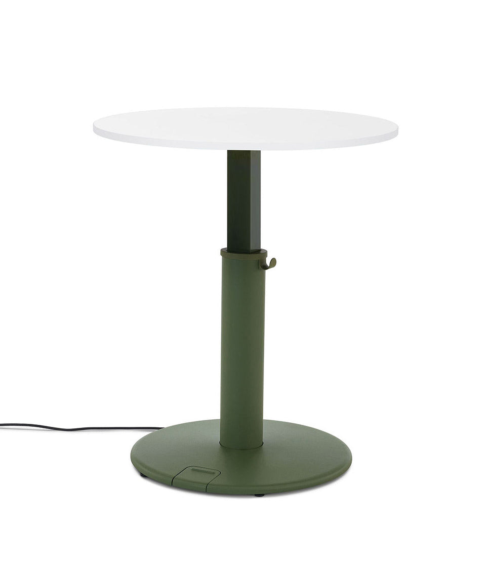 OE1 Round Stehschreibtisch Nussbaum 