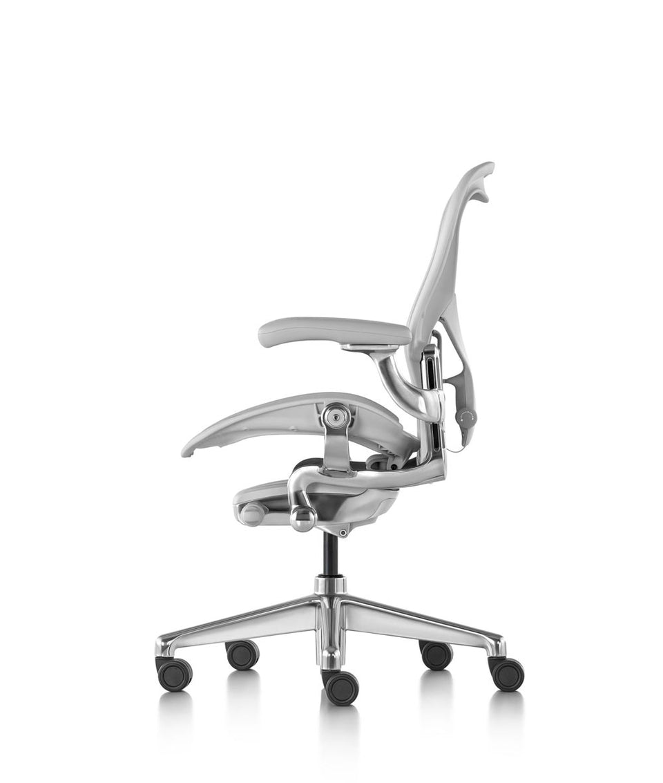 Aeron Bürostuhl Mineral/Poliert