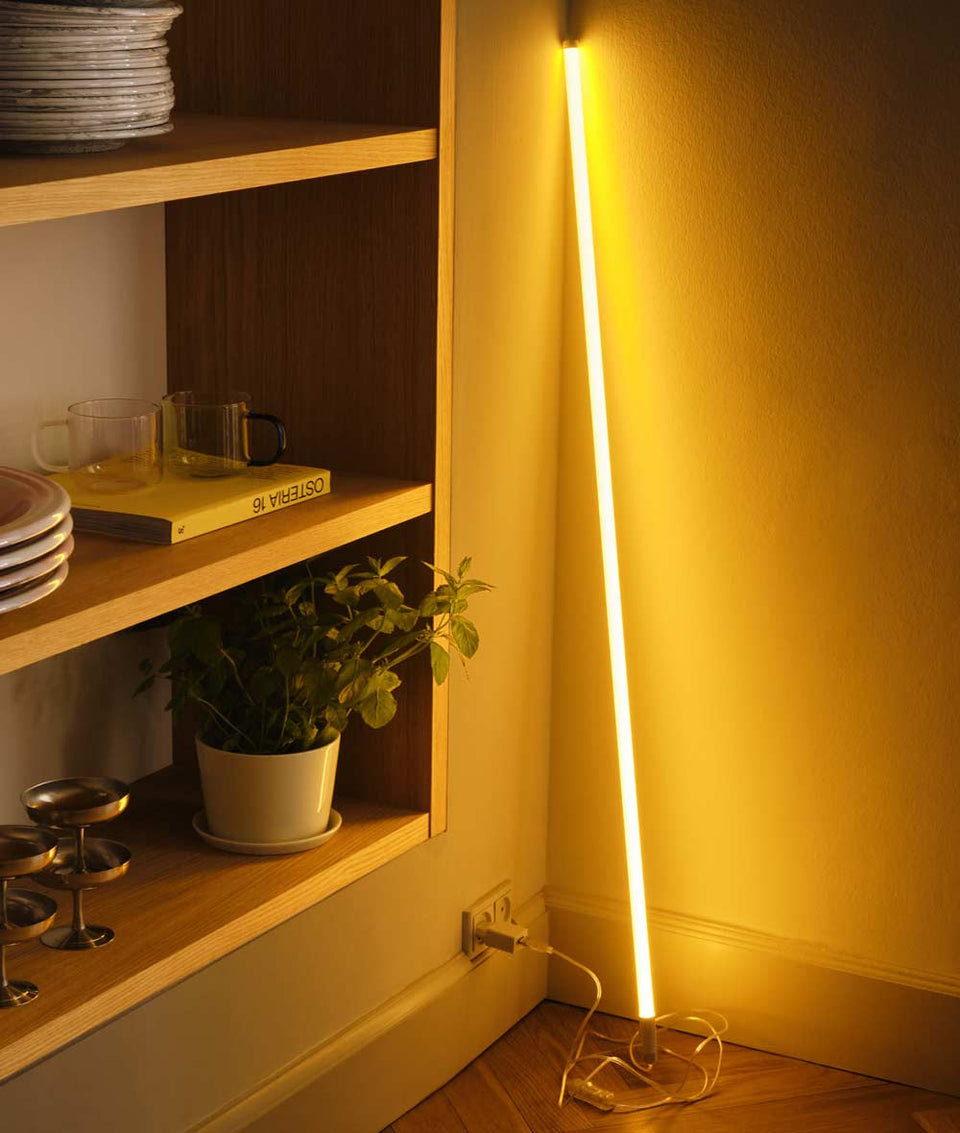 HAY LED-Röhre, Mittel