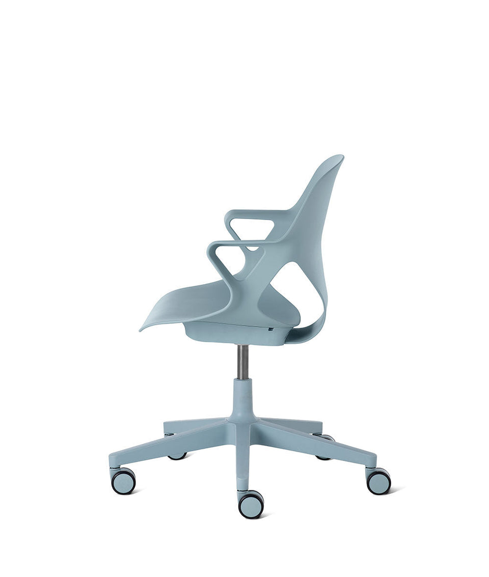 Zeph Stuhl Fixierte Armlehnen