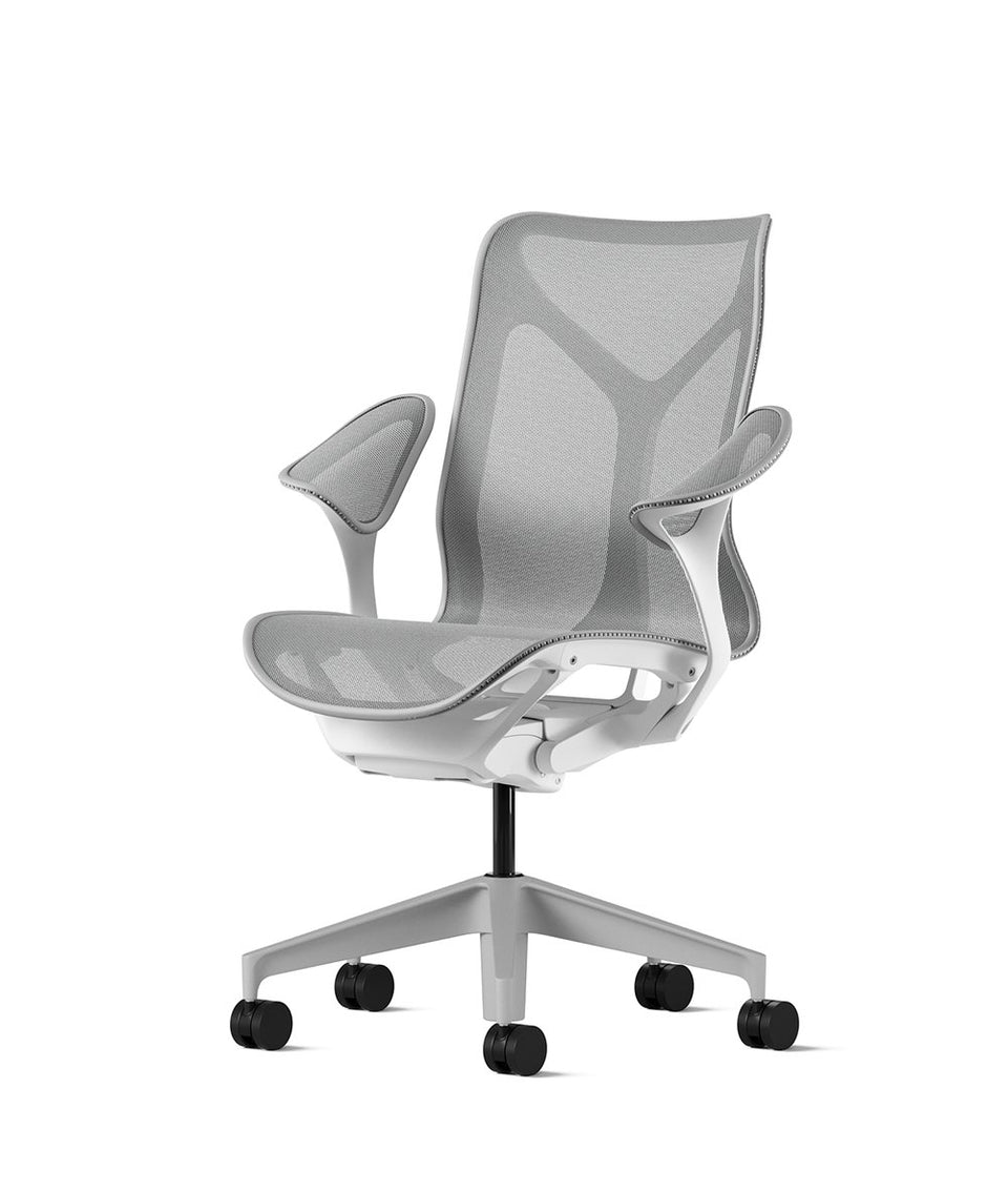 Cosm Stuhl mit mittlerer Rückenlehne