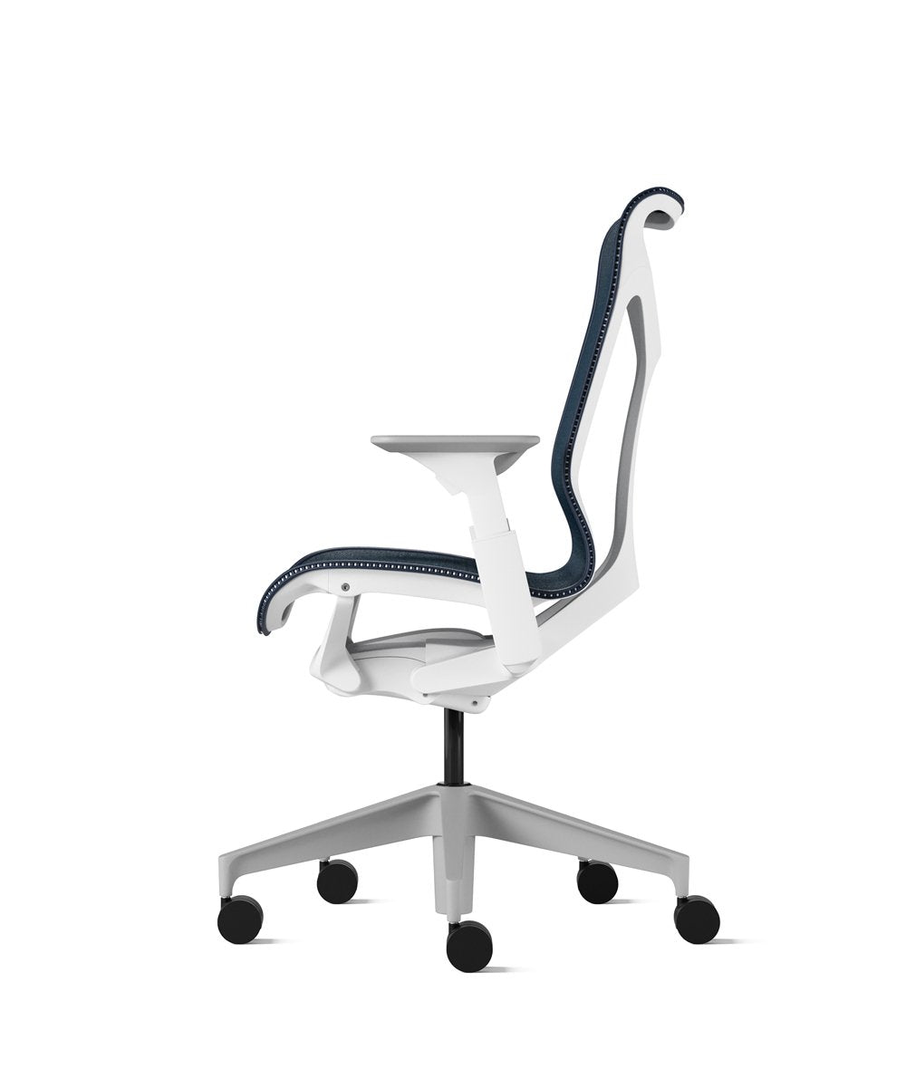 Cosm Stuhl mit mittlerer Ruckenlehne Herman Miller